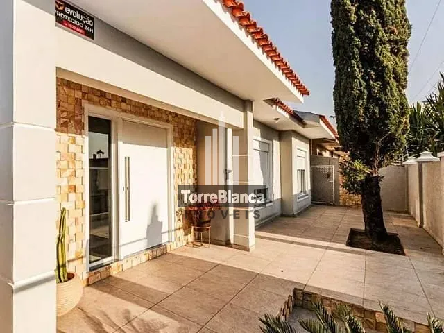 Casa com 231m² 3 quartos e 1 banheiro, à venda, no bairro Órfãs em Ponta Grossa