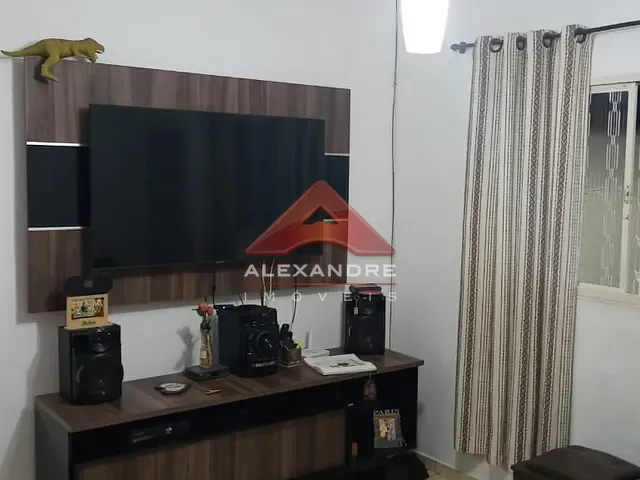 Casa com 165m² 3 quartos e 1 banheiro, à venda, no bairro Campos de São José em São José dos Campos