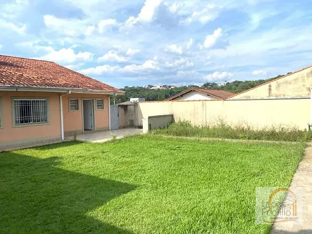 Casa com 578m² 3 quartos e 3 banheiros, à venda, no bairro Jardim Suiça em Atibaia