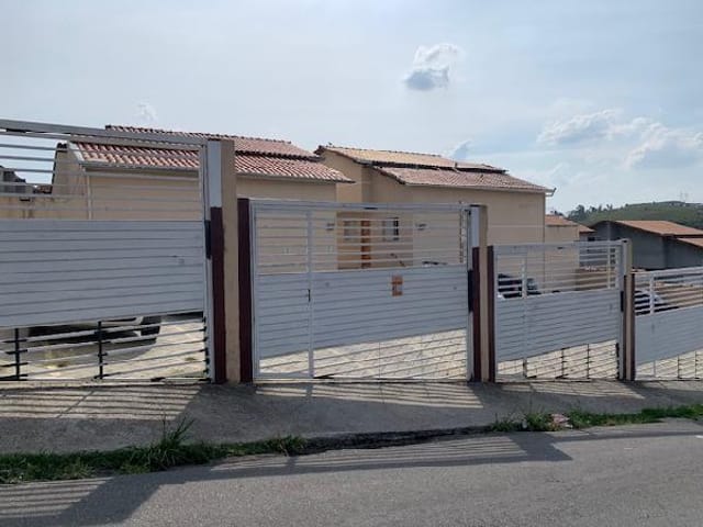 Foto do Casa - Casa à venda 2 Quartos, 2 Vagas, 10M², ESTANCIA LAGO AZUL, FRANCO DA ROCHA - SP | Imobiliária Compare