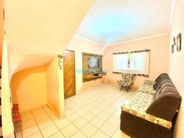 Casa com 140m² 3 quartos e 2 banheiros, à venda, no bairro Jardim das Indústrias em São José dos Campos