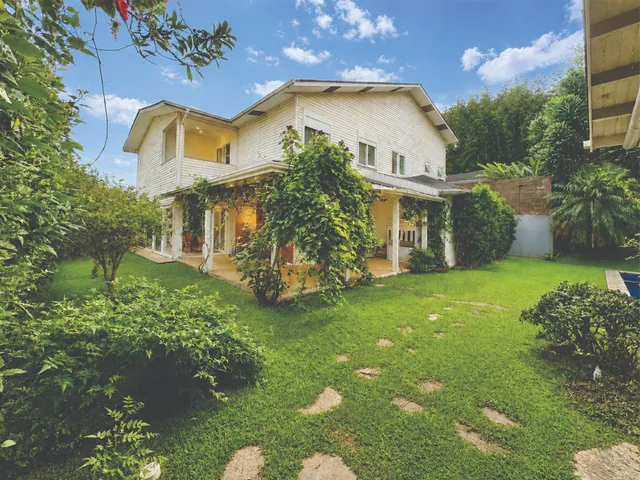 Casa com 761m² 4 quartos e 6 banheiros, à venda, no bairro Jardim das Paineiras em Cotia