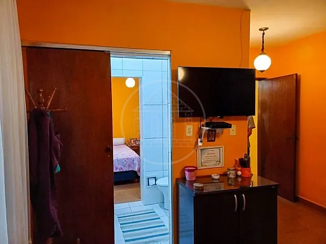 Casa com 153m² 2 quartos e 2 banheiros, à venda ou para alugar, no bairro Interlagos em São Paulo