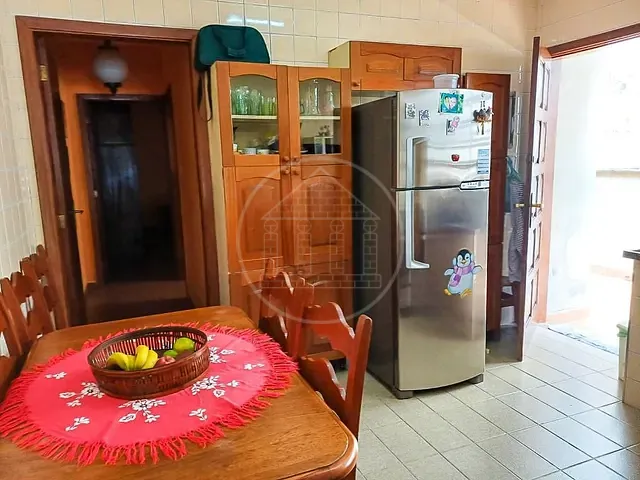 Casa com 153m² 2 quartos e 2 banheiros, à venda ou para alugar, no bairro Interlagos em São Paulo