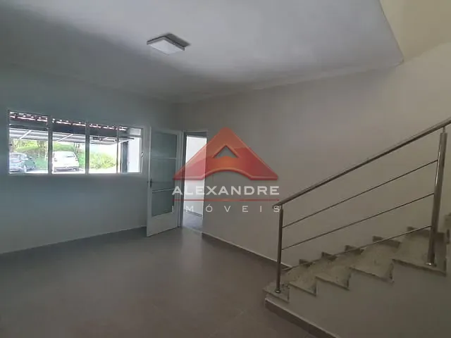 Casa com 125m² 3 quartos e 3 banheiros, à venda, no bairro Loteamento Residencial Vista Linda em São José dos Campos