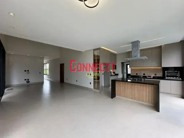 Casa com 362m² 4 quartos e 5 banheiros, à venda, no bairro Vila do Golf em Ribeirão Preto