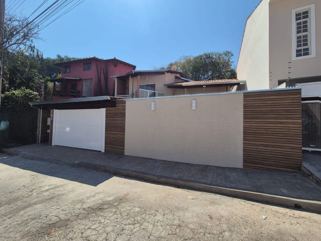 Foto do Casa - Casa, 256 m² - venda por R$ 1.000.000,00 ou aluguel por R$ 3.500,00/mês - Residencial Vista Alegre - Alfenas/MG | H. DE PAIVA MAGALHAES & F.DE PAIVA MAGALHAES LTDA