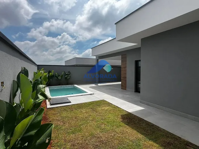 Casa com 10m² 3 quartos e 2 banheiros, à venda, no bairro Residencial Colinas em Caçapava