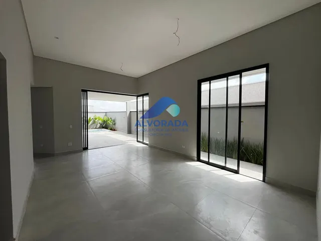 Casa com 10m² 3 quartos e 2 banheiros, à venda, no bairro Residencial Colinas em Caçapava
