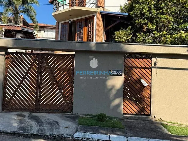 Casa 3 quartos e 3 banheiros, para alugar, no bairro Urbanova em São José dos Campos