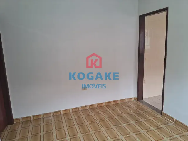 Casa com 130m² 2 quartos e 1 banheiro, à venda, no bairro Jardim Vale do Sol em São José dos Campos
