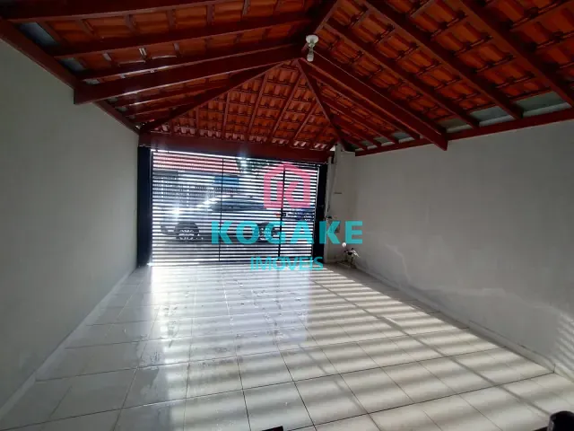 Casa 3 quartos e 1 banheiro, à venda, no bairro Parque Industrial em São José dos Campos