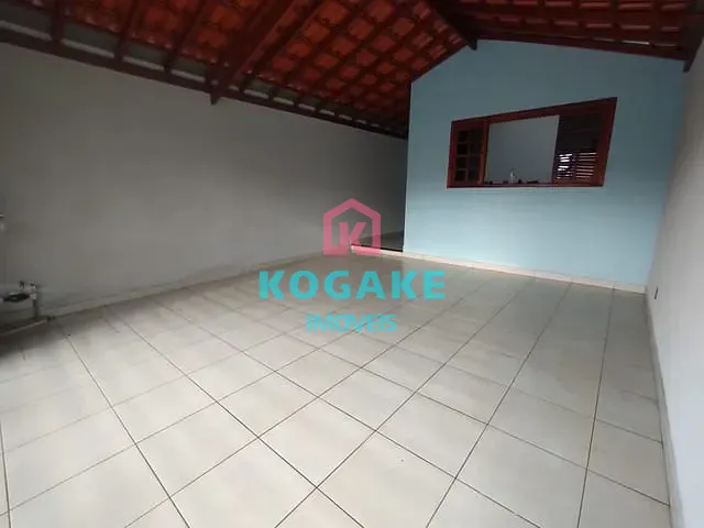 Casa 3 quartos e 1 banheiro, à venda, no bairro Parque Industrial em São José dos Campos