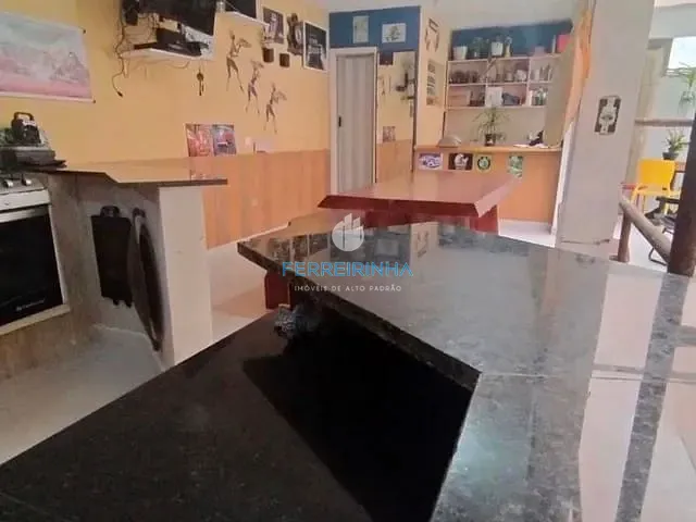 Casa com 253m² 4 quartos e 3 banheiros, à venda, no bairro Conjunto Residencial Vale dos Pinheiros em São José dos Campos