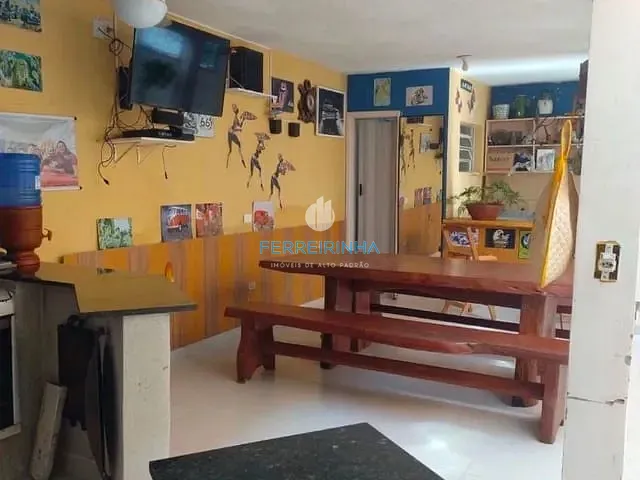 Casa com 253m² 4 quartos e 3 banheiros, à venda, no bairro Conjunto Residencial Vale dos Pinheiros em São José dos Campos
