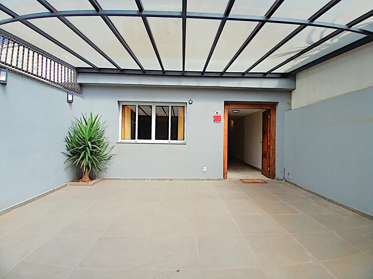 Casa para venda em Brooklin Paulista com 3 quartos, sendo 1 suíte, 124m²