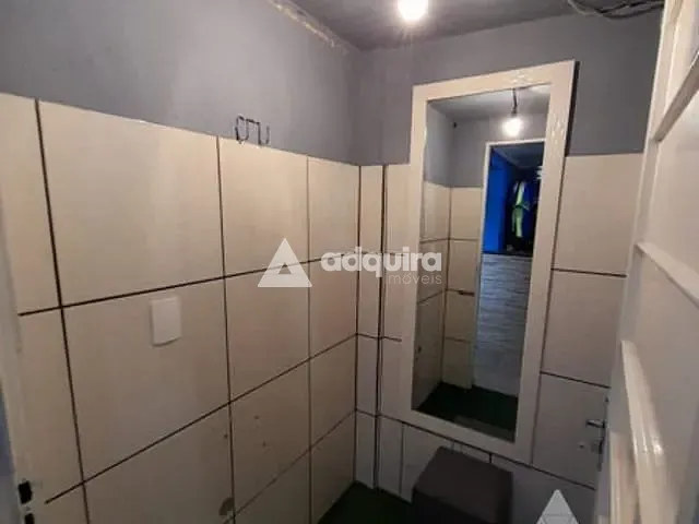 Casa 3 quartos e 1 banheiro, à venda, no bairro Jardim Carvalho em Ponta Grossa