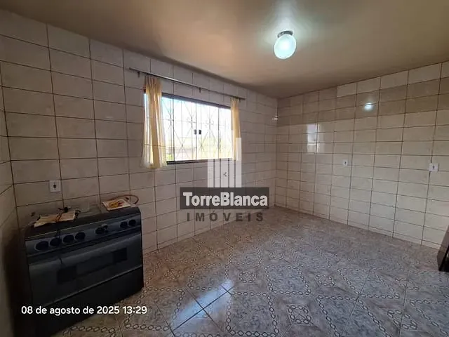 Casa com 360m² 2 quartos e 1 banheiro, à venda, no bairro Oficinas em Ponta Grossa