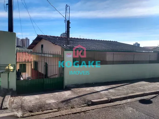 Casa 5 quartos e 3 banheiros, à venda, no bairro Jardim Aeroporto em São José dos Campos