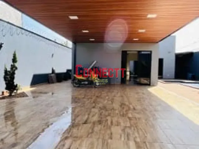 Casa com 375m² 1 quarto e 3 banheiros, à venda, no bairro Parque Residencial Cândido Portinari em Ribeirão Preto