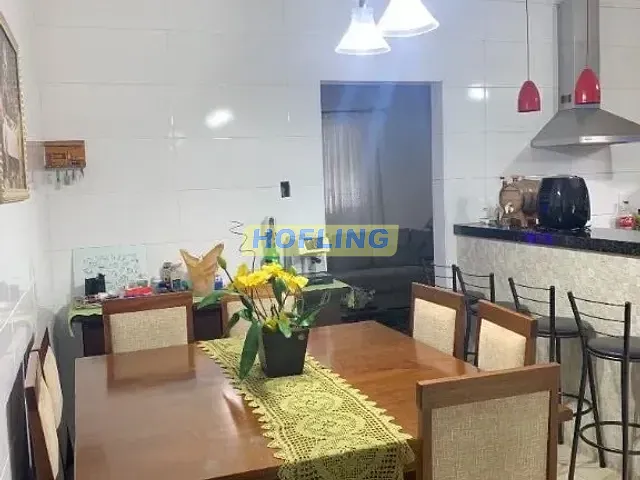 Casa com 271m² 3 quartos e 3 banheiros, à venda, no bairro Jardim Primavera em Rio Claro