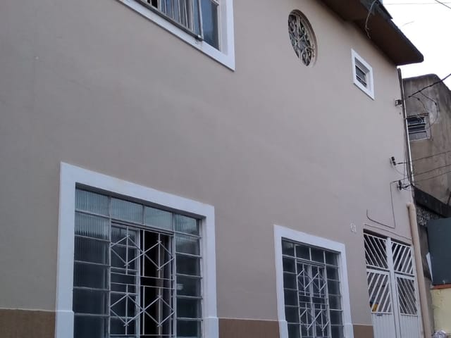 Casa com 100m² 4 quartos e 3 banheiros, à venda, no bairro Santa Rita em Aparecida