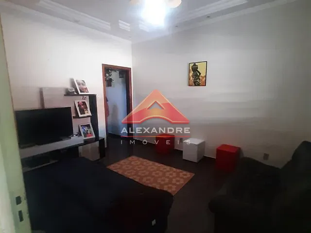 Casa com 125m² 3 quartos e 1 banheiro, à venda, no bairro Parque Novo Horizonte em São José dos Campos