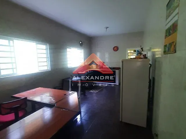 Casa com 125m² 3 quartos e 1 banheiro, à venda, no bairro Parque Novo Horizonte em São José dos Campos
