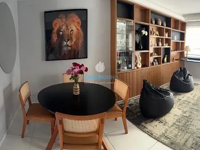 Casa com 140m² 3 quartos e 2 banheiros, à venda, no bairro Urbanova VI em São José dos Campos