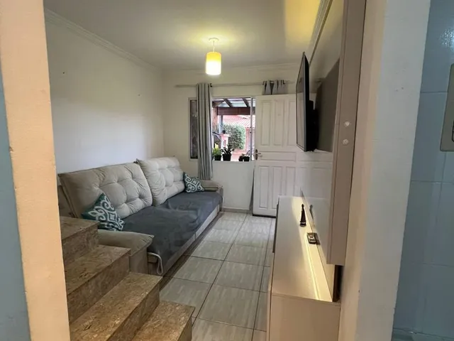 Casa com 125m² 2 quartos e 2 banheiros, à venda, no bairro Jardim Petrópolis em Cotia