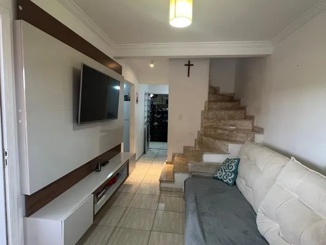 Casa com 125m² 2 quartos e 2 banheiros, à venda, no bairro Jardim Petrópolis em Cotia