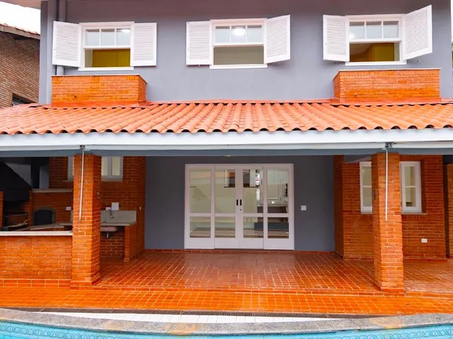 Casa com 420m² 4 quartos e 3 banheiros, para alugar, no bairro Alphaville em Santana de Parnaíba