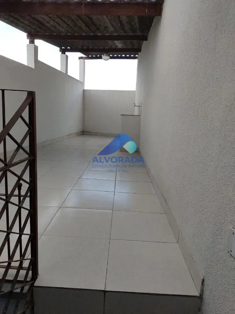Casa, 3 quartos, 248 m² - Foto 3