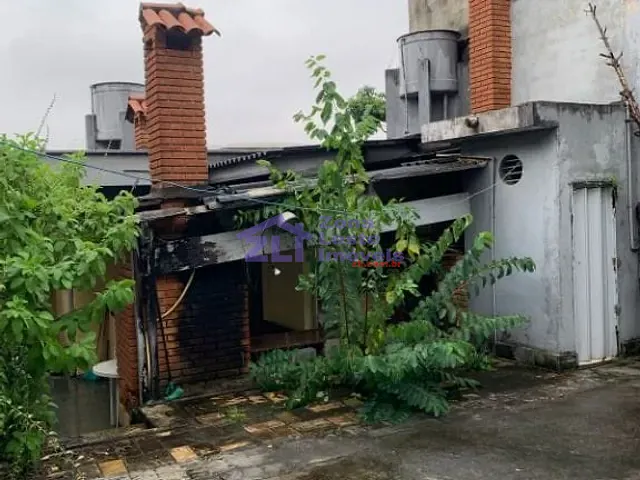Casa com 320m² 3 quartos e 3 banheiros, à venda, no bairro Vila Talarico em São Paulo