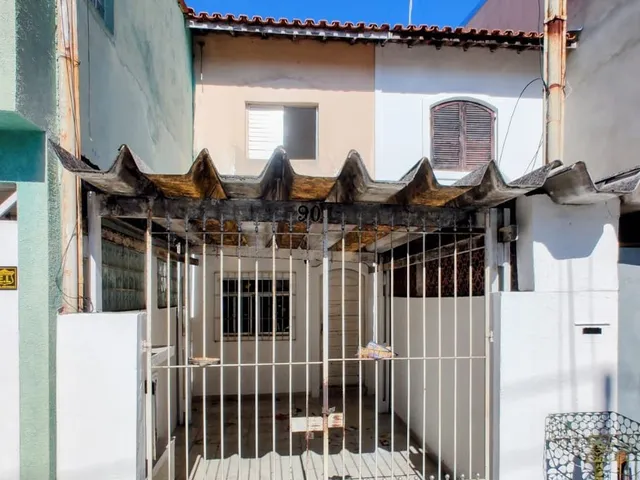 Casa com 99m² 2 quartos e 2 banheiros, à venda, no bairro Parque Pinheiros em Taboão da Serra