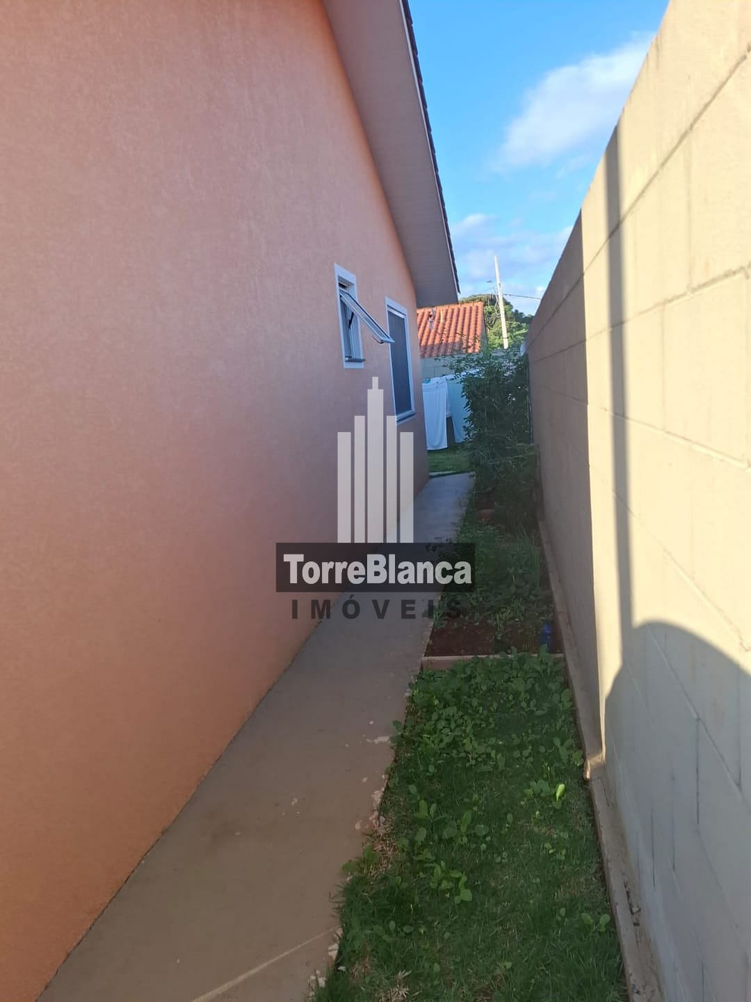 Casa à venda com 2 quartos, 51m² - Foto 8