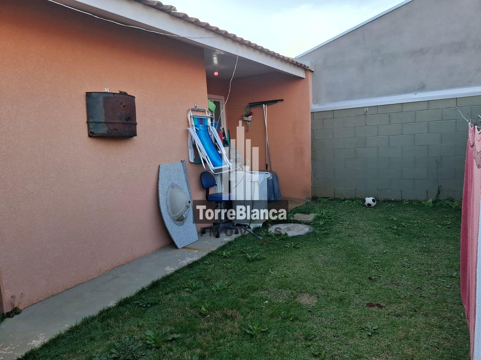 Casa à venda com 2 quartos, 51m² - Foto 10