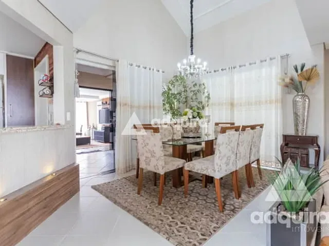 Sobrado com 462m² 3 quartos e 4 banheiros, à venda, no bairro Jardim Carvalho em Ponta Grossa
