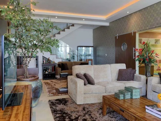 Casa com 555m² 3 quartos e 4 banheiros, à venda, no bairro Golf Gardens em Carapicuíba