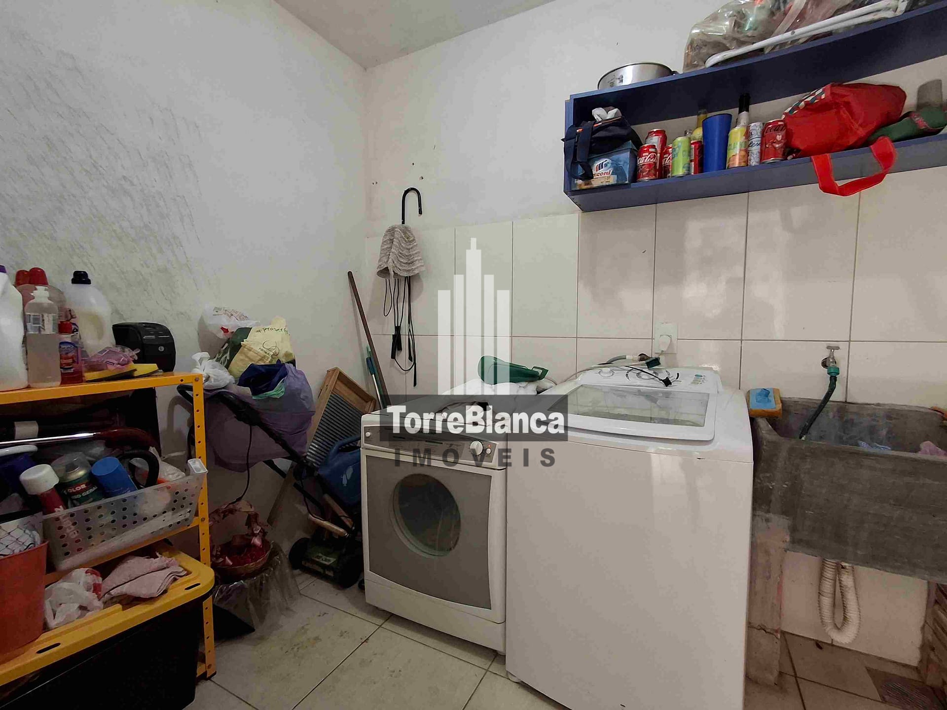 Casa à venda com 3 quartos, 102m² - Foto 11