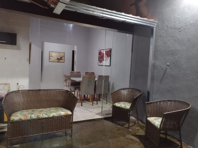 Foto do Casa - Casa com 3 dormitórios para alugar, 120 m² por R$ 2.152,70/mês - Oneida Mendes - Uberaba/MG | ZUCATO IMOBILIARIA LTDA