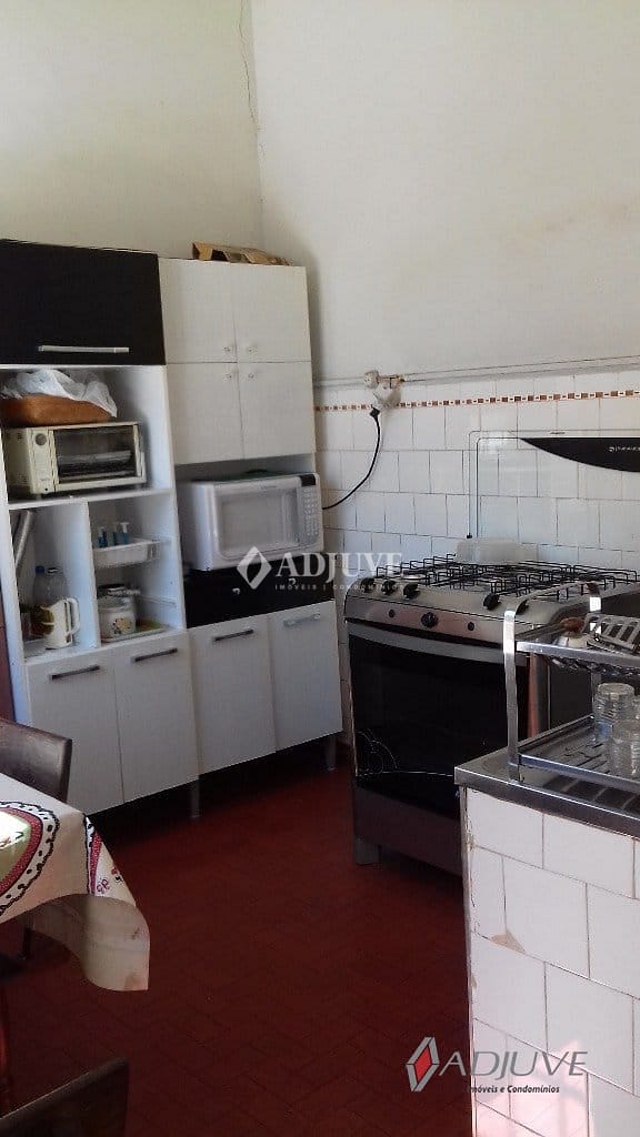 Casa à venda com 4 quartos, 170m² - Foto 13