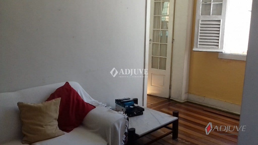 Casa à venda com 4 quartos, 170m² - Foto 25