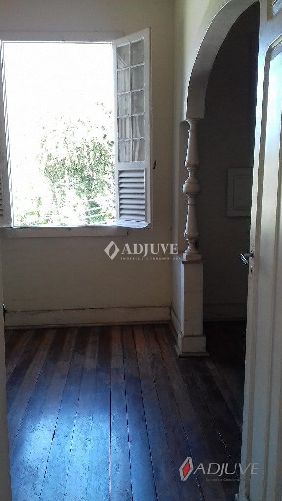 Casa à venda com 4 quartos, 170m² - Foto 21
