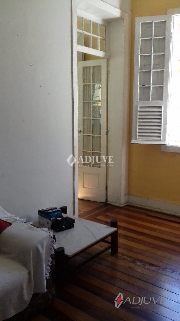 Casa à venda com 4 quartos, 170m² - Foto 26
