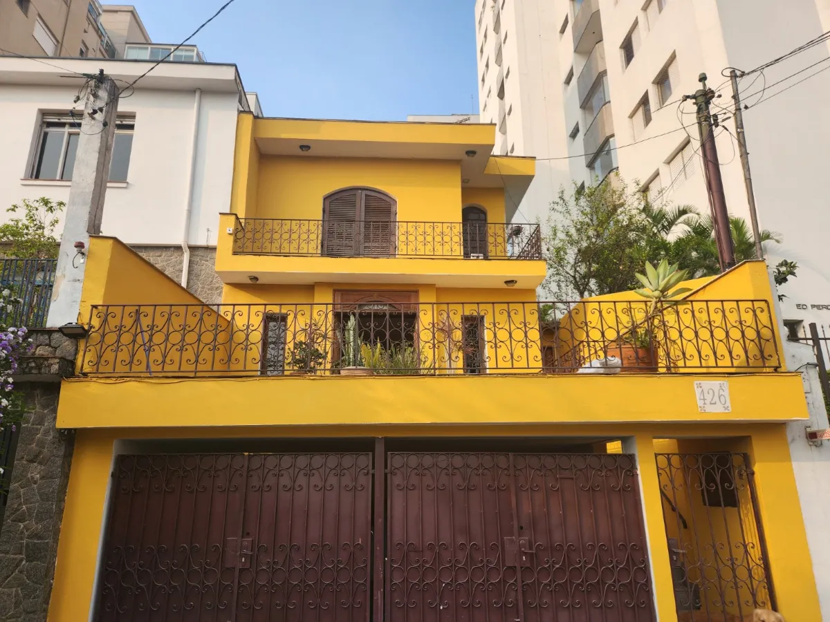 Casa para venda em Vila Pompéia com 4 quartos, sendo 4 suítes, 231m²