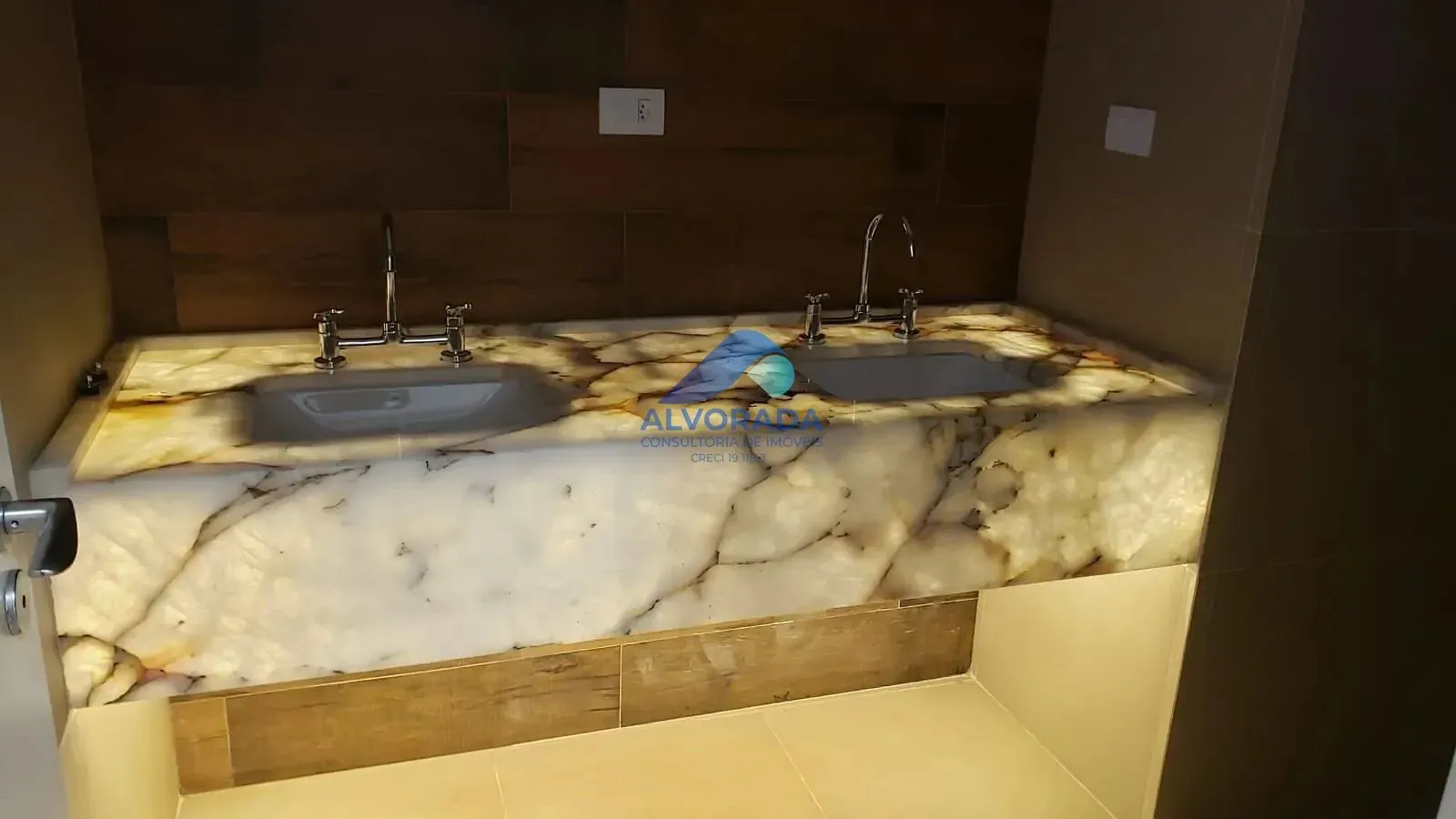 Casa, 3 quartos, 254 m² - Foto 8