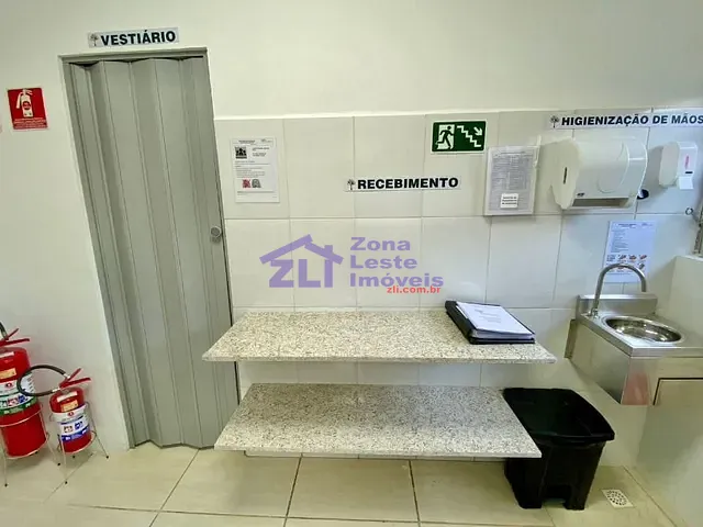 Casa com 125m² 4 quartos e 2 banheiros, para alugar, no bairro Parque São Rafael em São Paulo