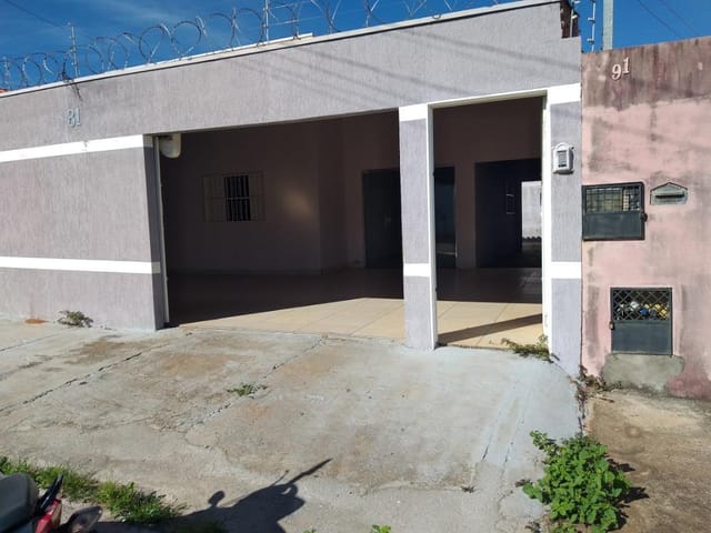 Foto do Casa - Casa com 2 dormitórios à venda, 142 m² por R$ 180.000,00 - Parque dos Buritis - Uberaba/MG | ZUCATO IMOBILIARIA LTDA