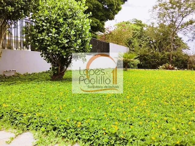 Casa com 2162m² 4 quartos e 4 banheiros, à venda, no bairro Vila Santista em Atibaia